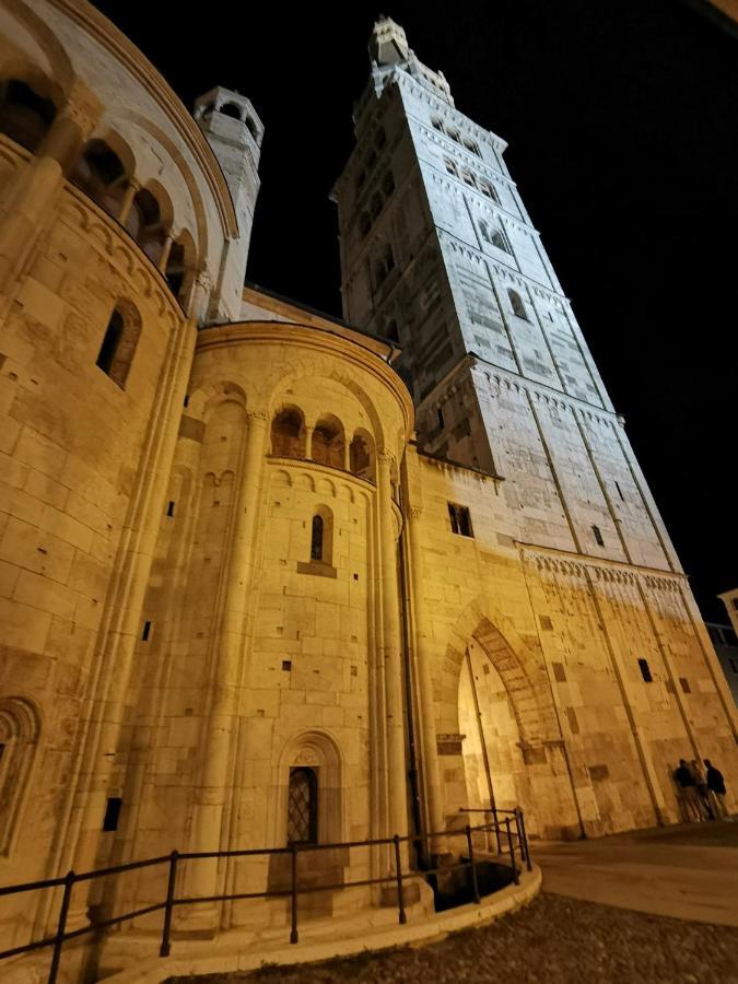 Modena Centro Junior Suite Bagian luar foto