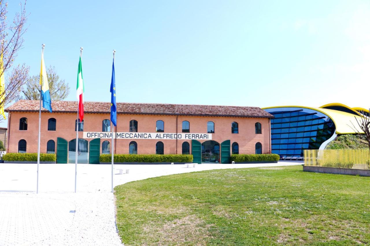 Modena Centro Junior Suite Bagian luar foto